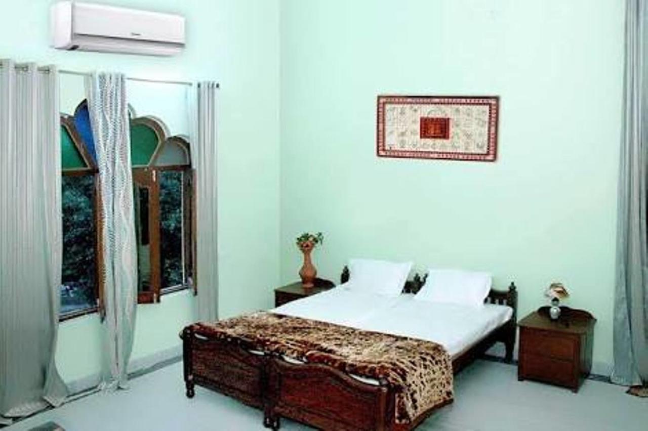 Hôtel Royal Heritage Bandhavgarh à Bandhavgarh National Park Extérieur photo
